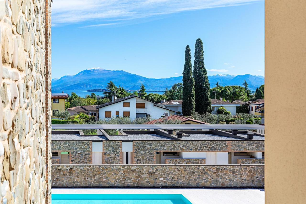 Warda C11 Apartment By Wonderful Italy Desenzano del Garda Ngoại thất bức ảnh